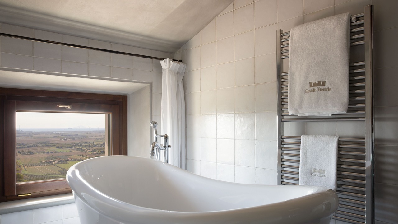Photo of Bathroom in Campiglia Marittima
