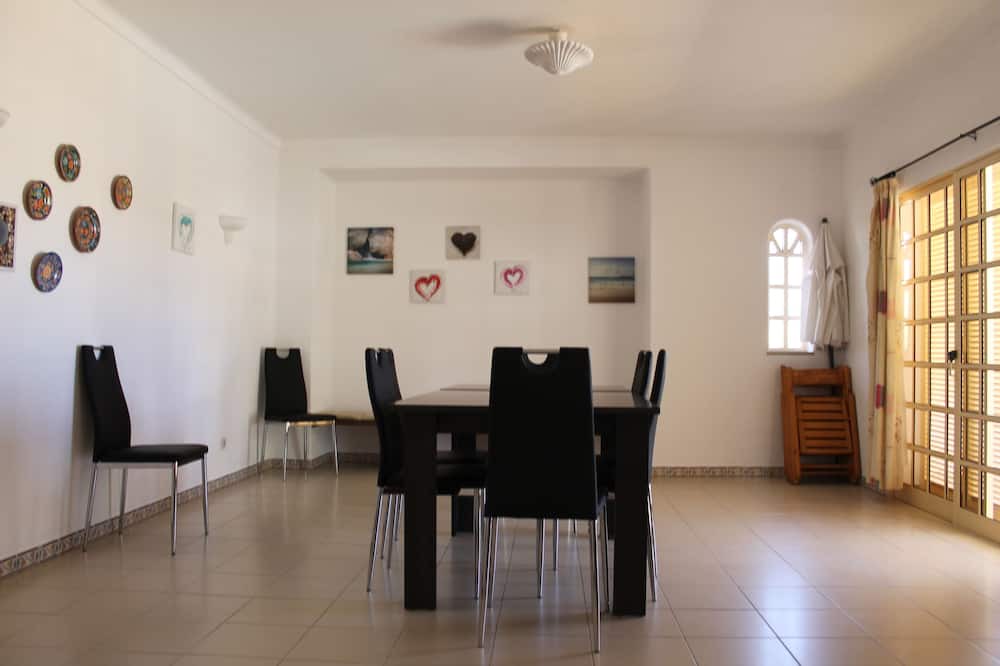 Photo of Livingroom in Sesmarias