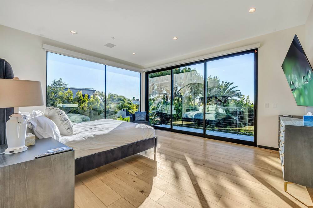 Photo of Bedroom in Hollywood
