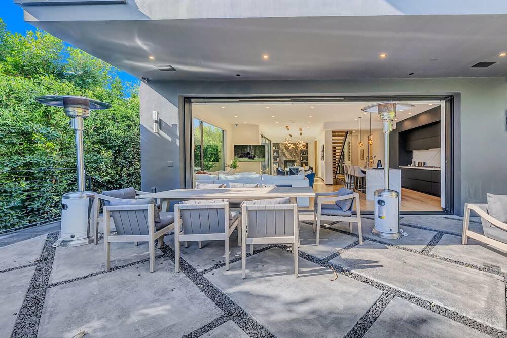 Photo of Patio Balcony in Hollywood