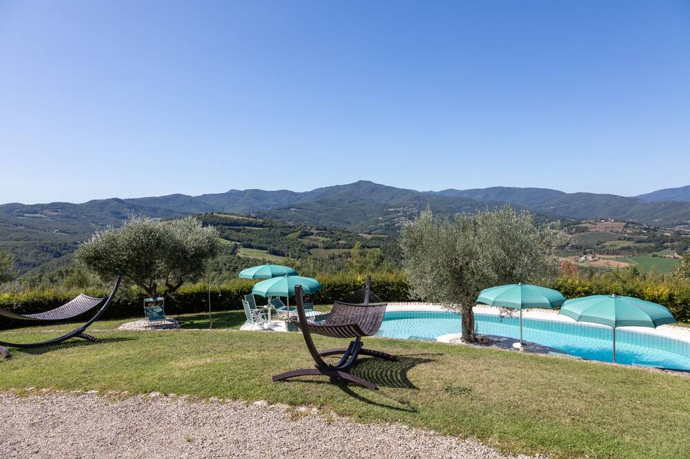 Photo of Outdoor in Santa Reparata