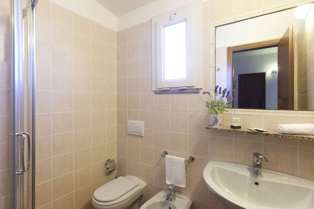 Photo of Bathroom in Talamone