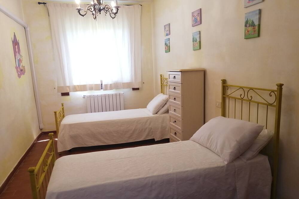 Photo of Bedroom in Bibbona
