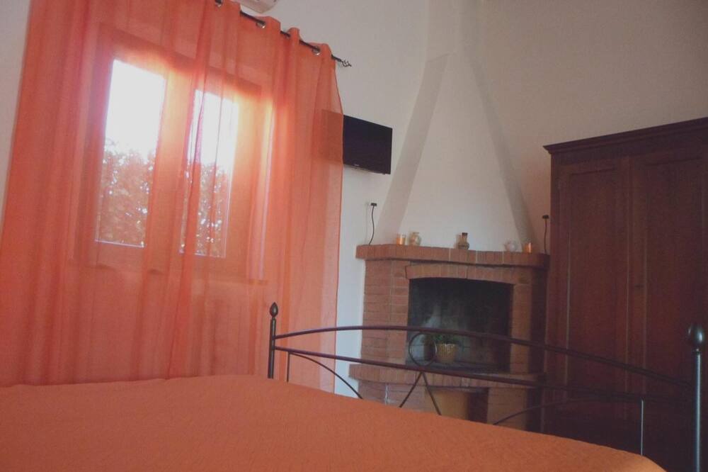 Photo of Others in Pescia Romana