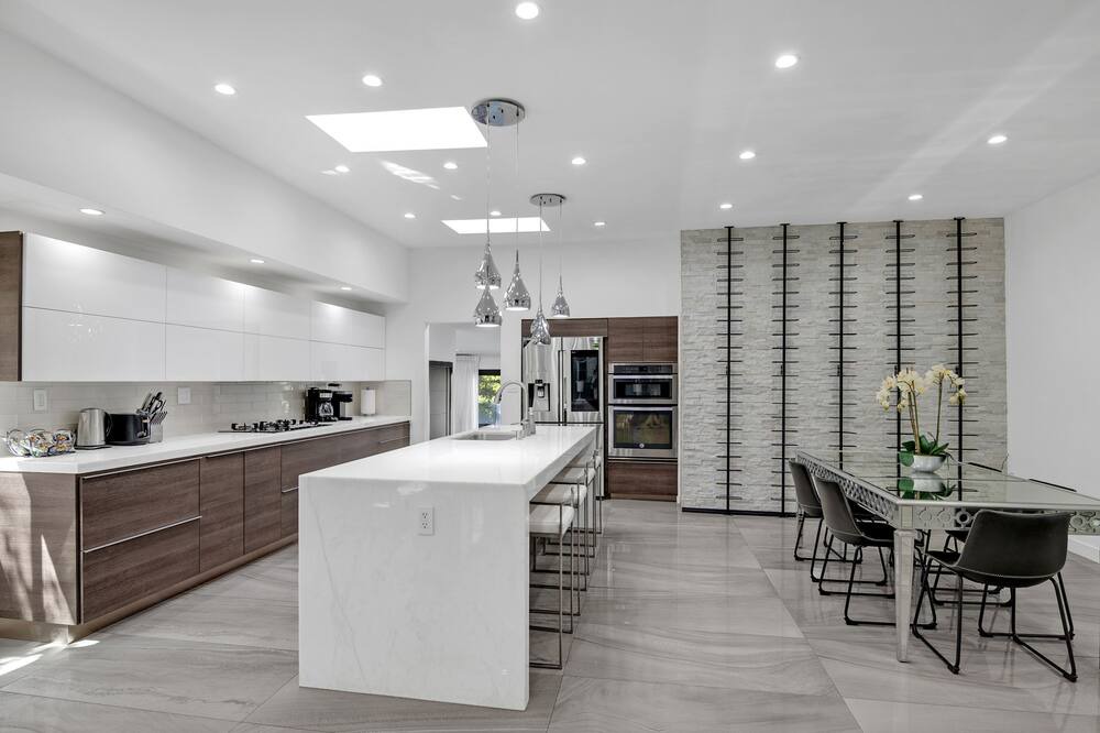 Photo of Kitchen in Greater Wilshire - Hancock Park