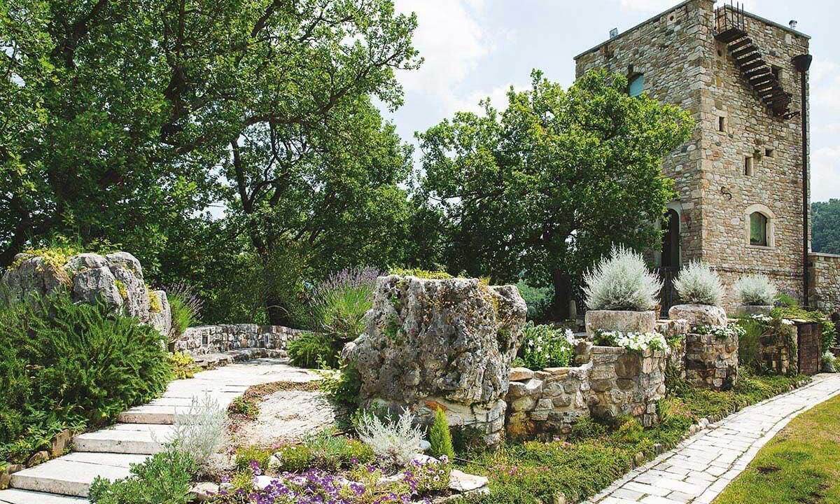Photo of Outdoor in Montefortino