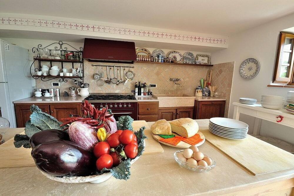 Photo of Kitchen in Mercatale di Cortona
