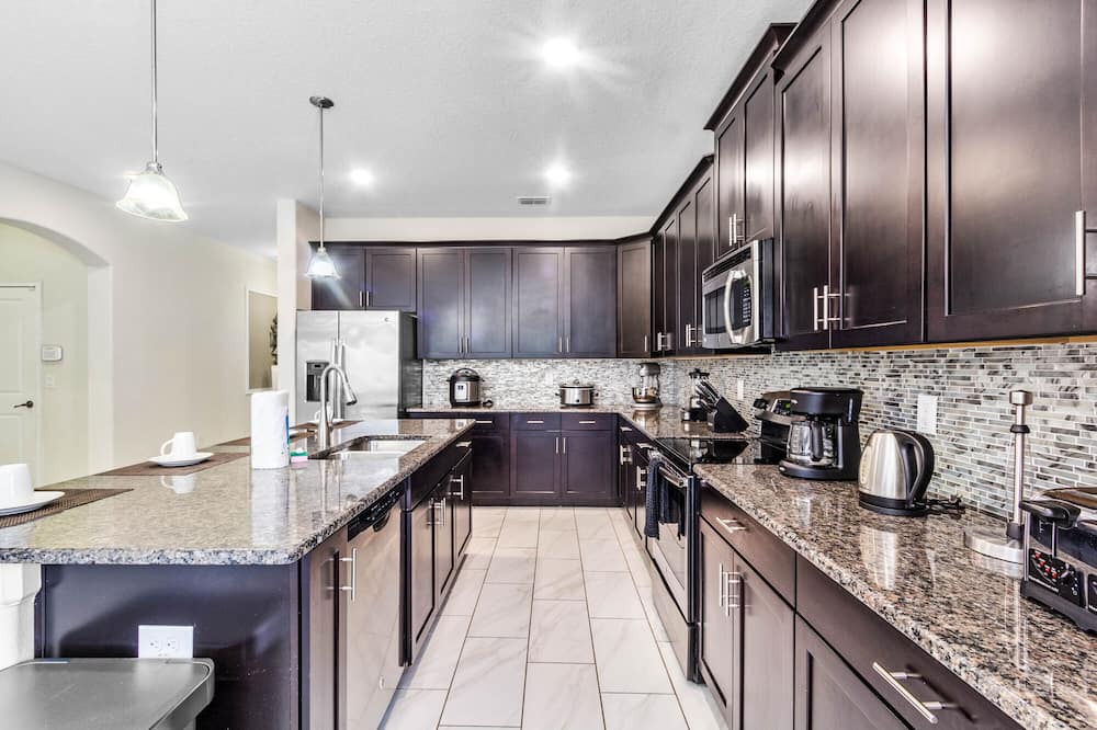 Photo of Kitchen in Sunridge Woods