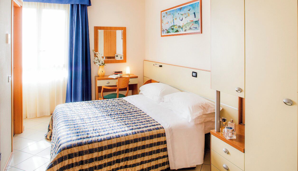 Photo of Bedroom in Diano Marina