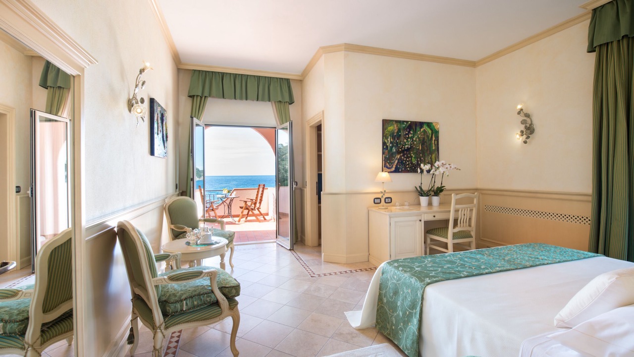 Photo of Bedroom in Biodola
