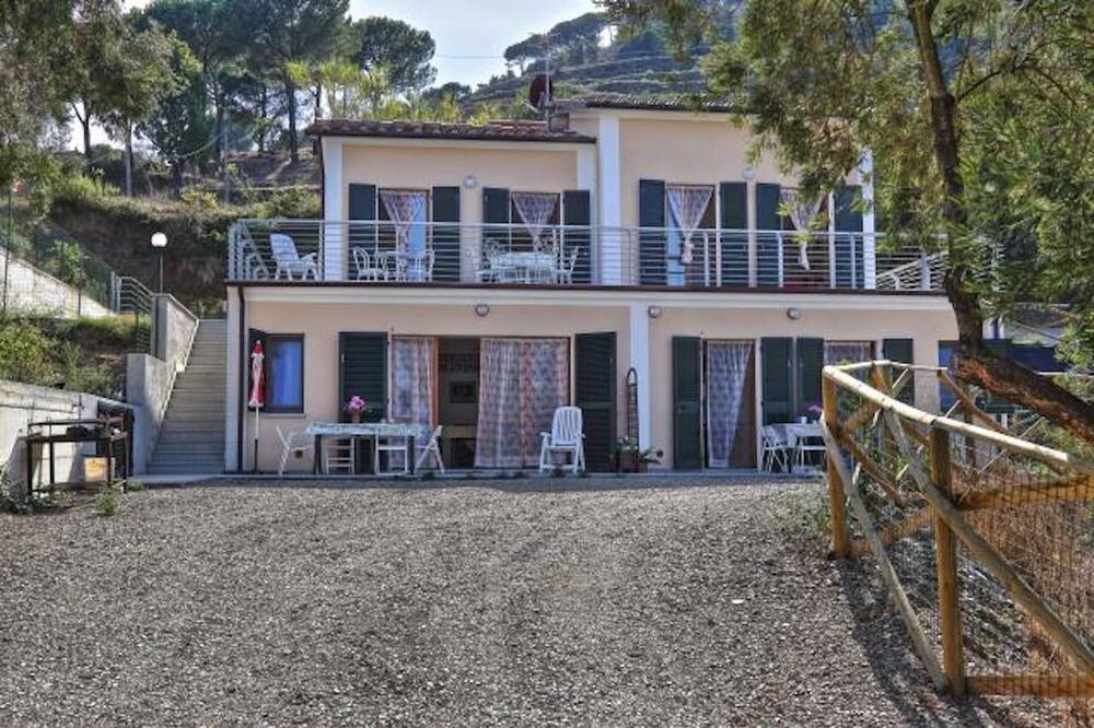 Photo of Outdoor in Rio nell'Elba