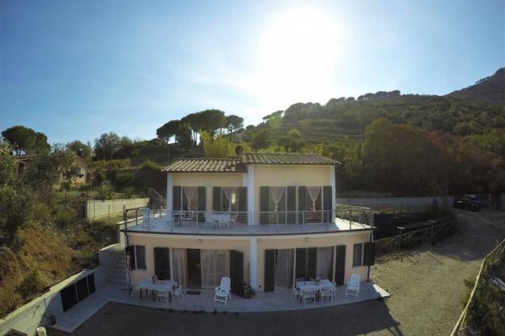 Photo of Outdoor in Rio nell'Elba