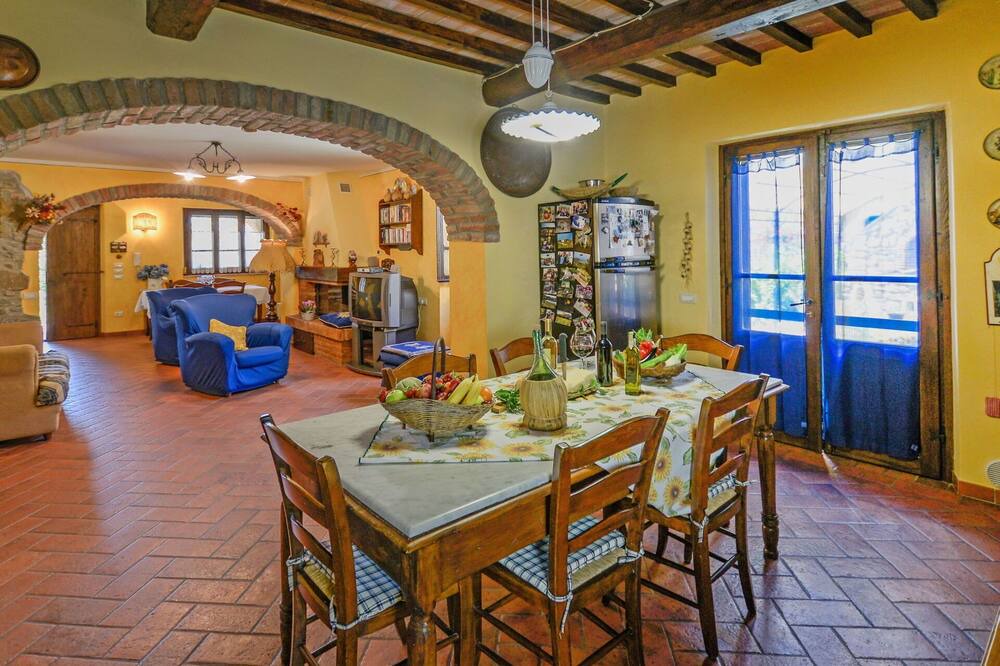 Photo of Bedroom in Cortona