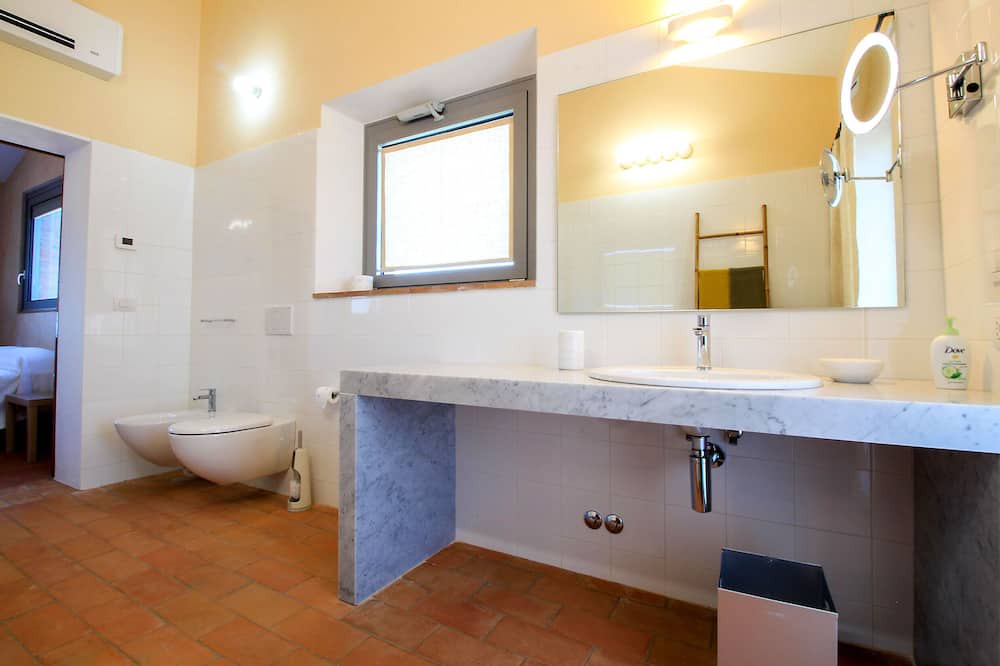Photo of Bathroom in Magliano in Toscana