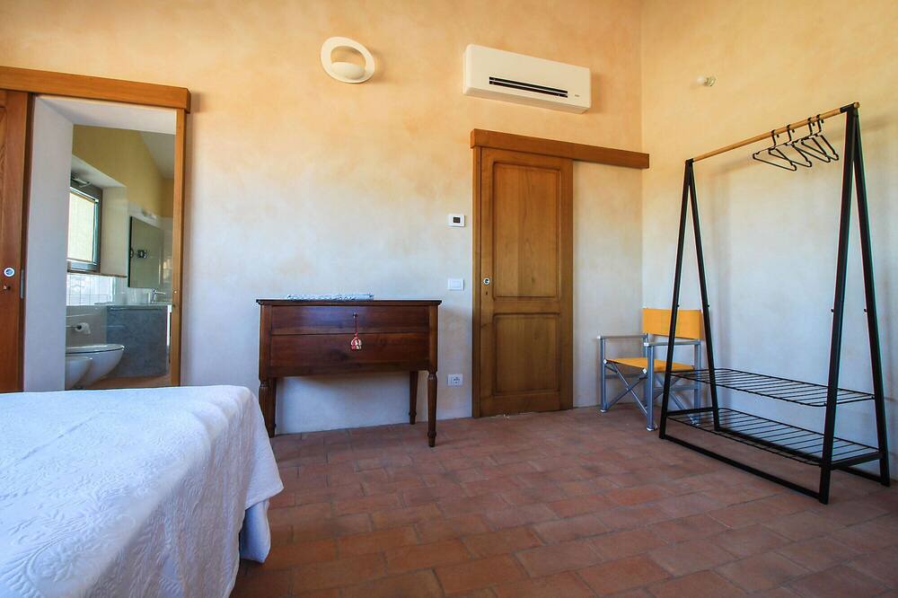 Photo of Others in Magliano in Toscana