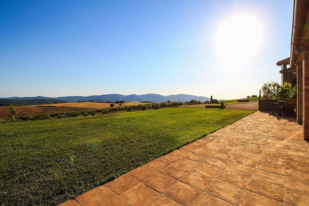 Photo of Others in Magliano in Toscana