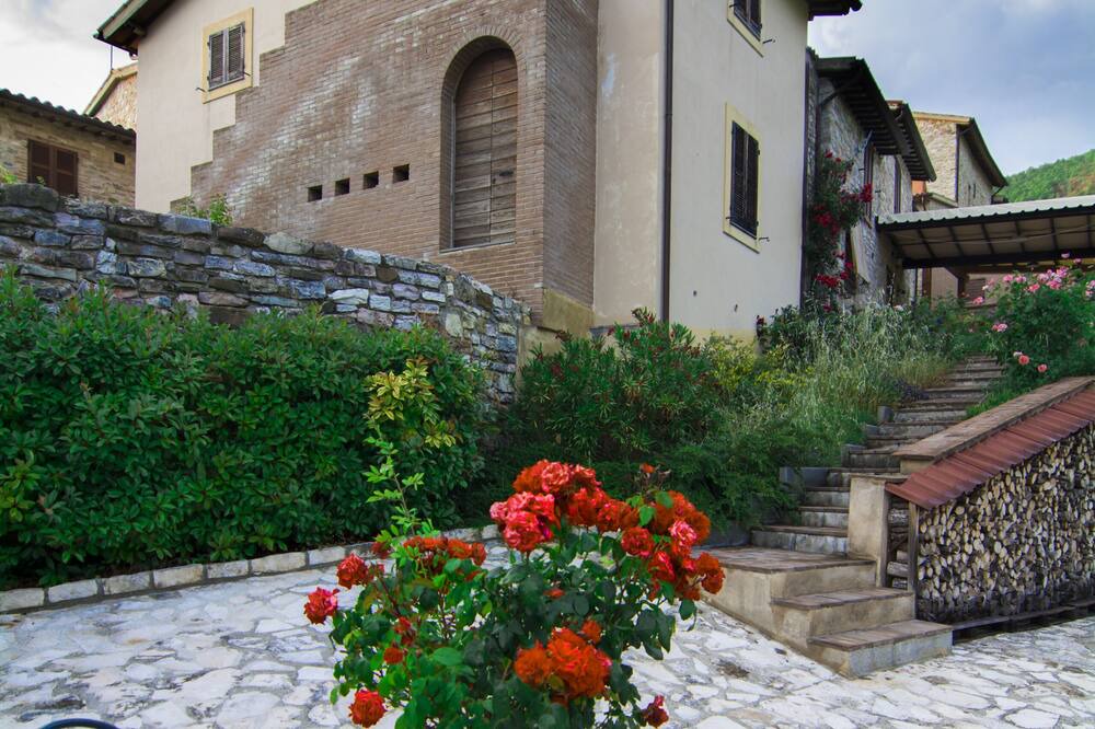 Photo of Outdoor in Valtopina