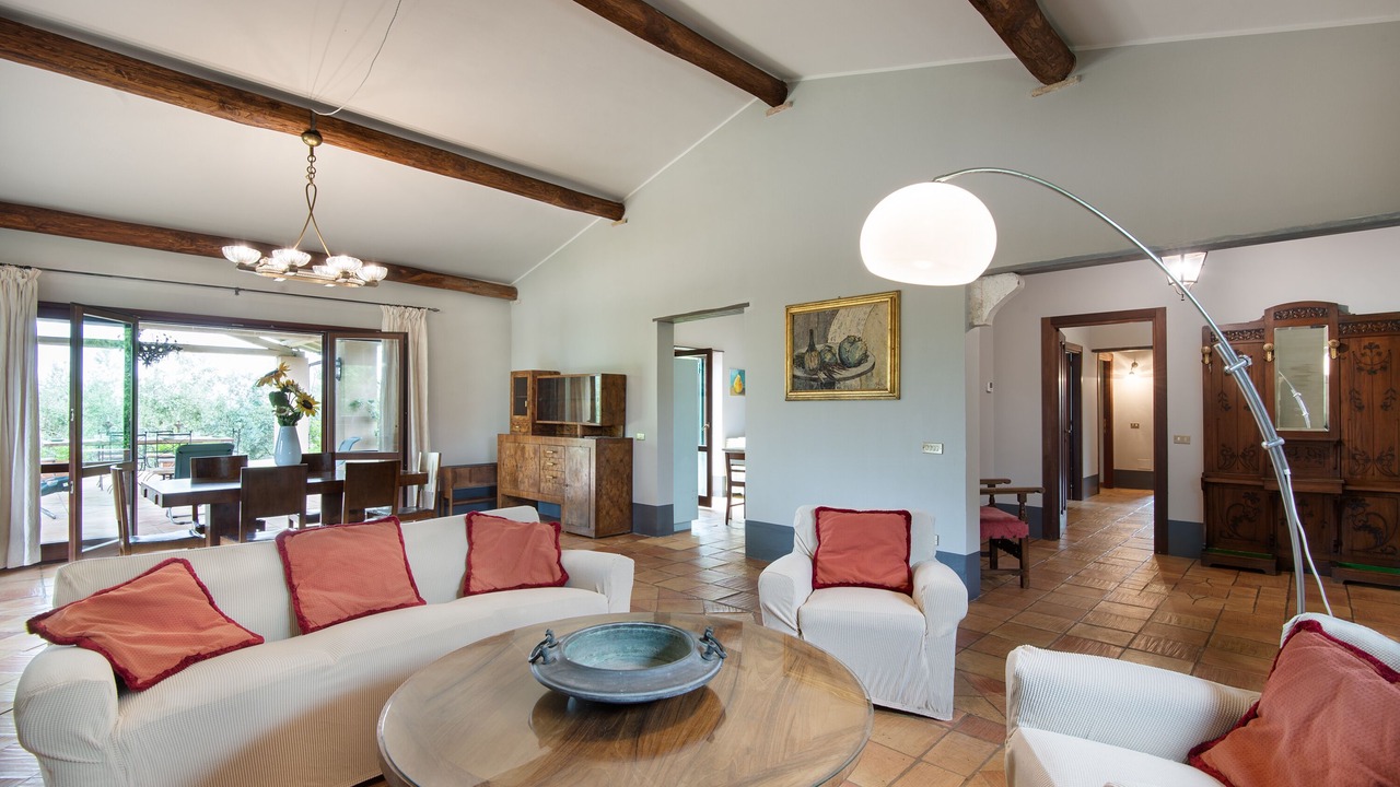Photo of Livingroom in Sutri