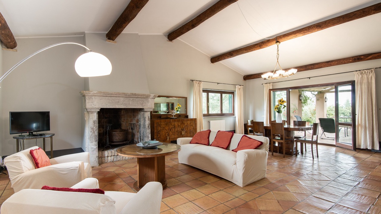 Photo of Livingroom in Sutri