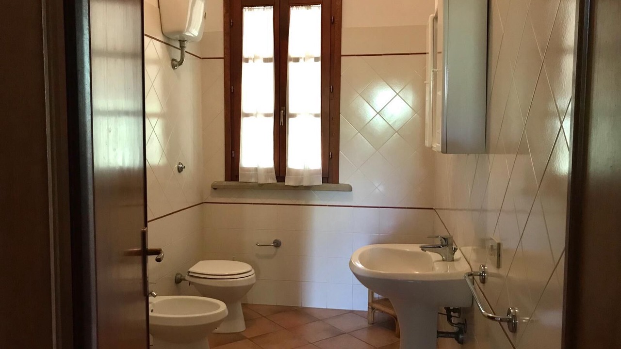 Photo of Bathroom in Cecina