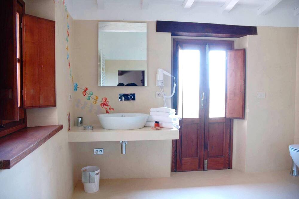 Photo of Bathroom in Starda