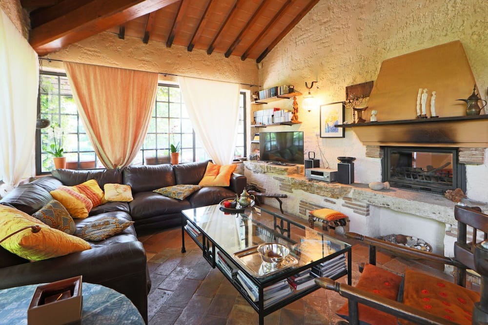 Photo of Bedroom in Penna in Teverina
