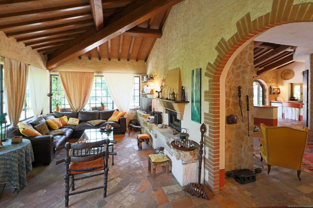 Photo of Bedroom in Penna in Teverina