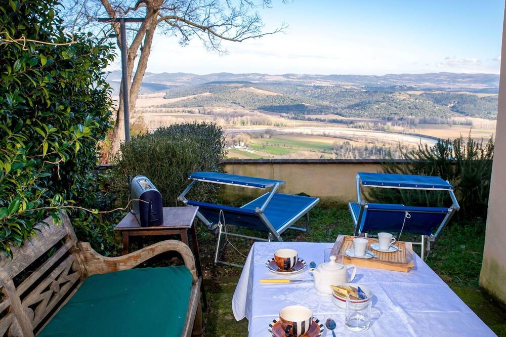 Photo of Bedroom in Civitella Paganico