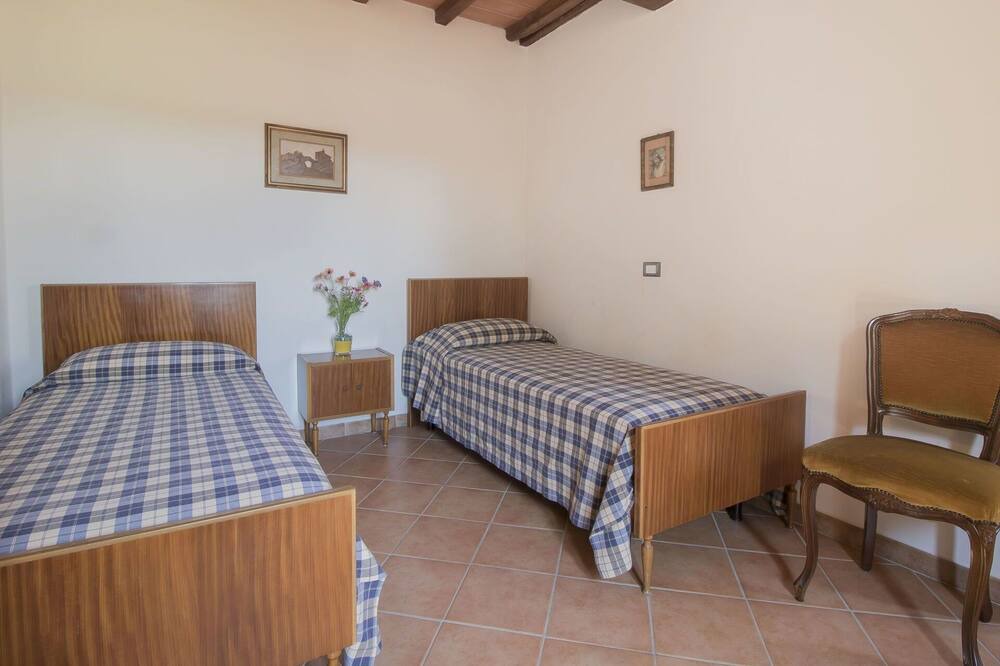 Photo of Bedroom in Bibbona