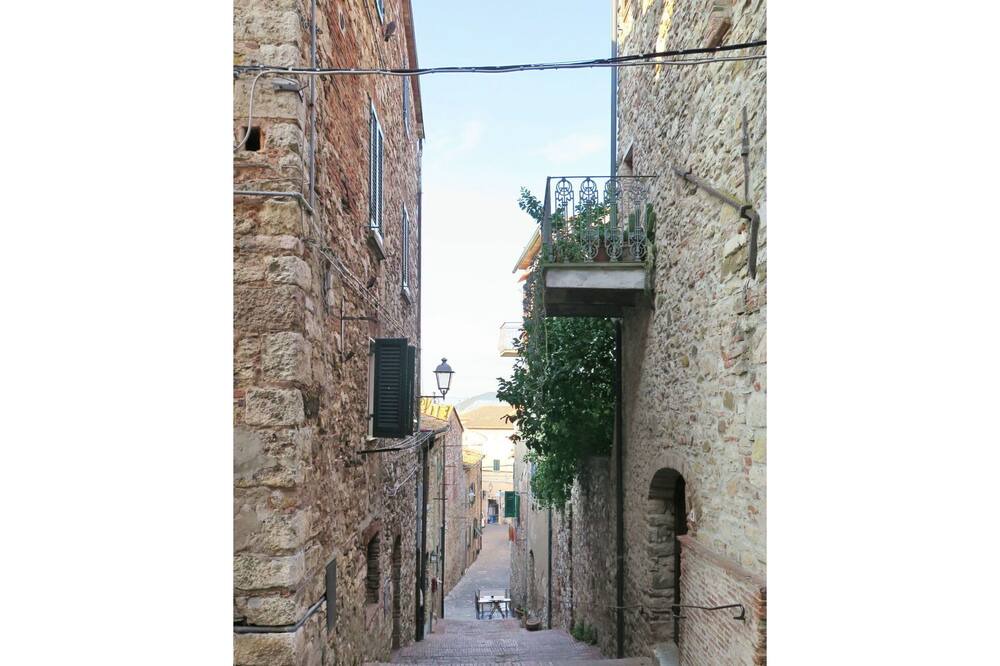Photo of Others in Suvereto