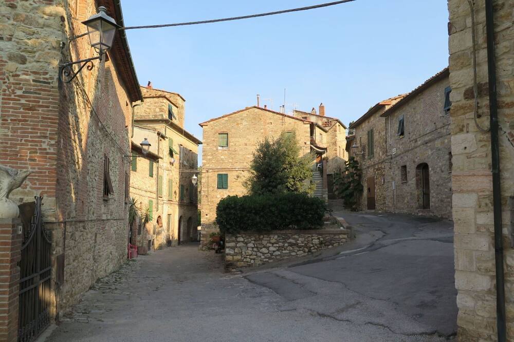 Photo of Others in Suvereto