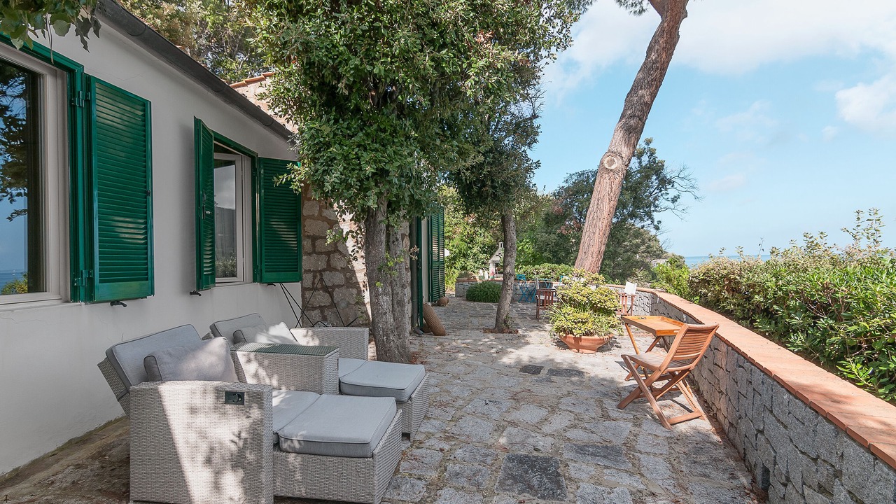 Photo of Patio Balcony in Procchio