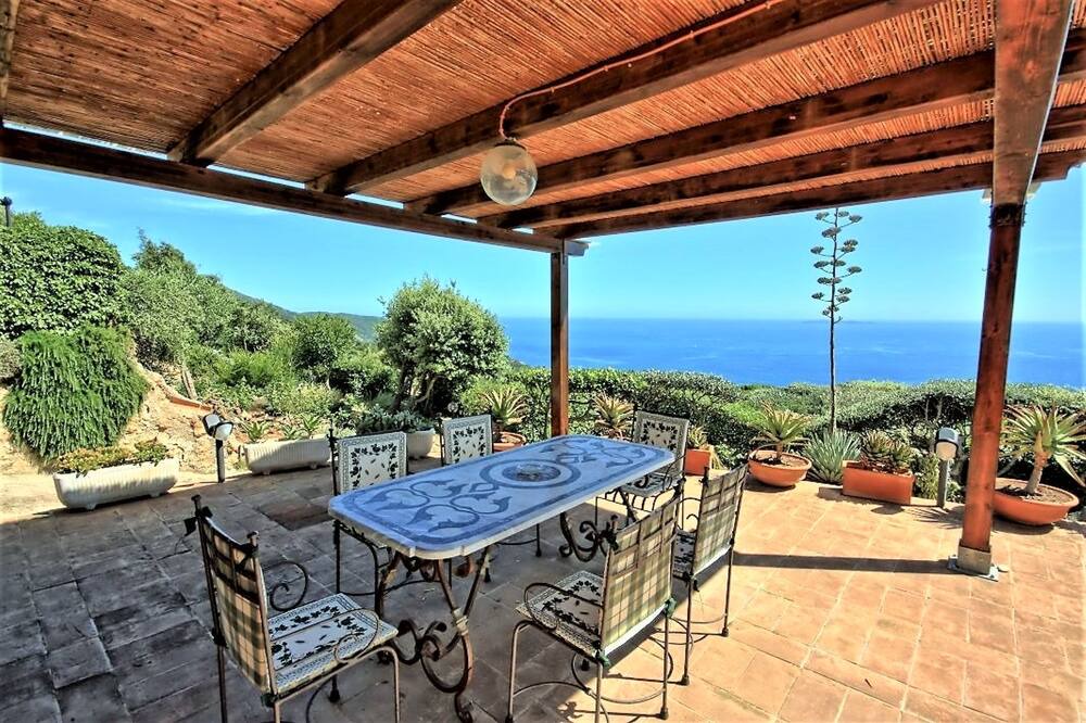 Photo of Bedroom in Monte Argentario