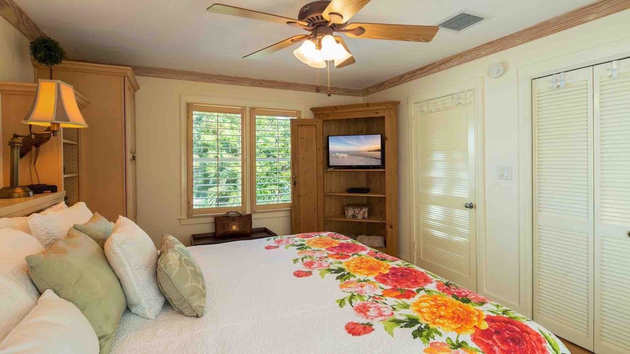 Photo of Bedroom in Bahama Village