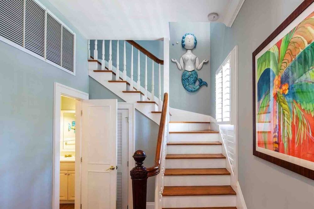 Photo of Bedroom in Bahama Village
