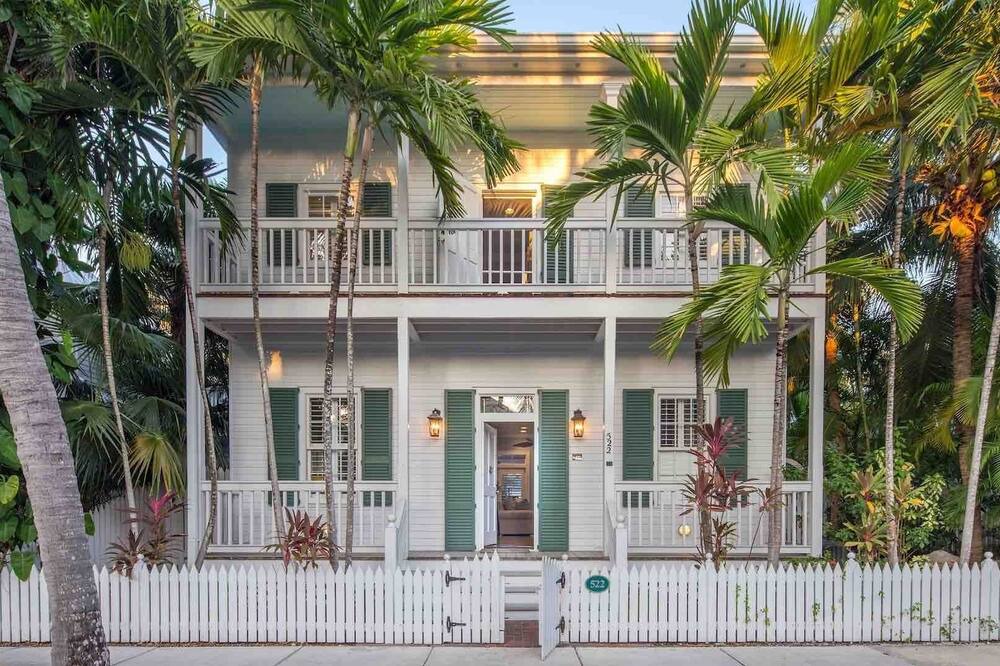 Photo of Others in Bahama Village
