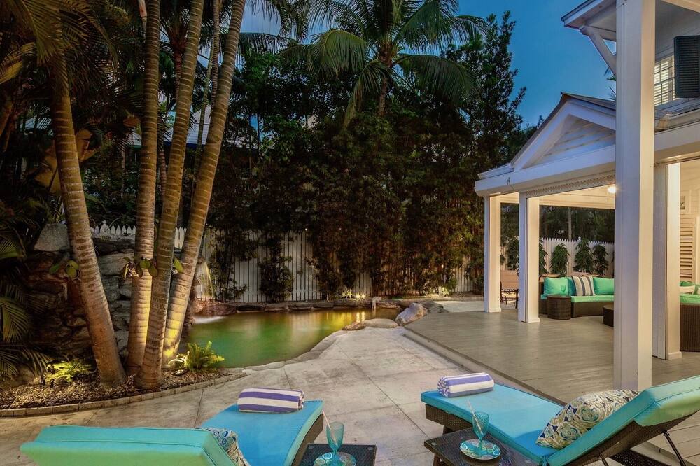 Photo of Outdoor in Bahama Village