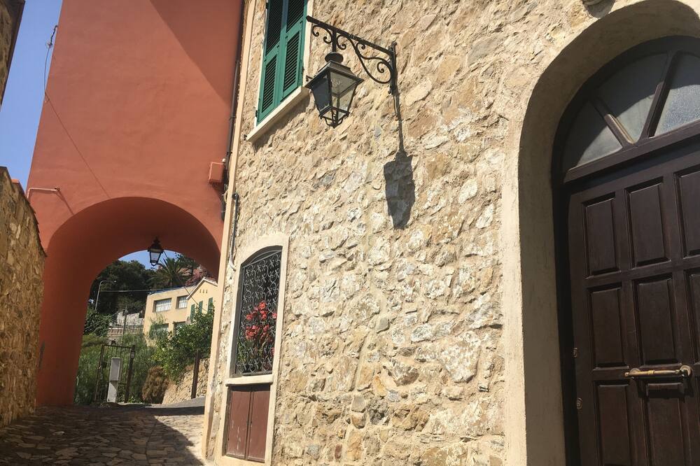 Photo of Others in Vallebona