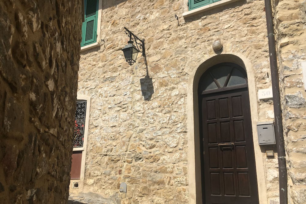 Photo of Others in Vallebona