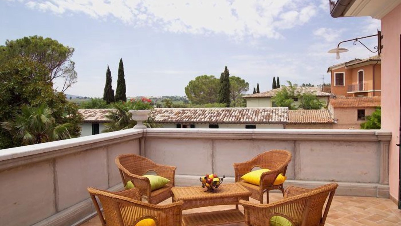 Photo of Patio Balcony in San Luca