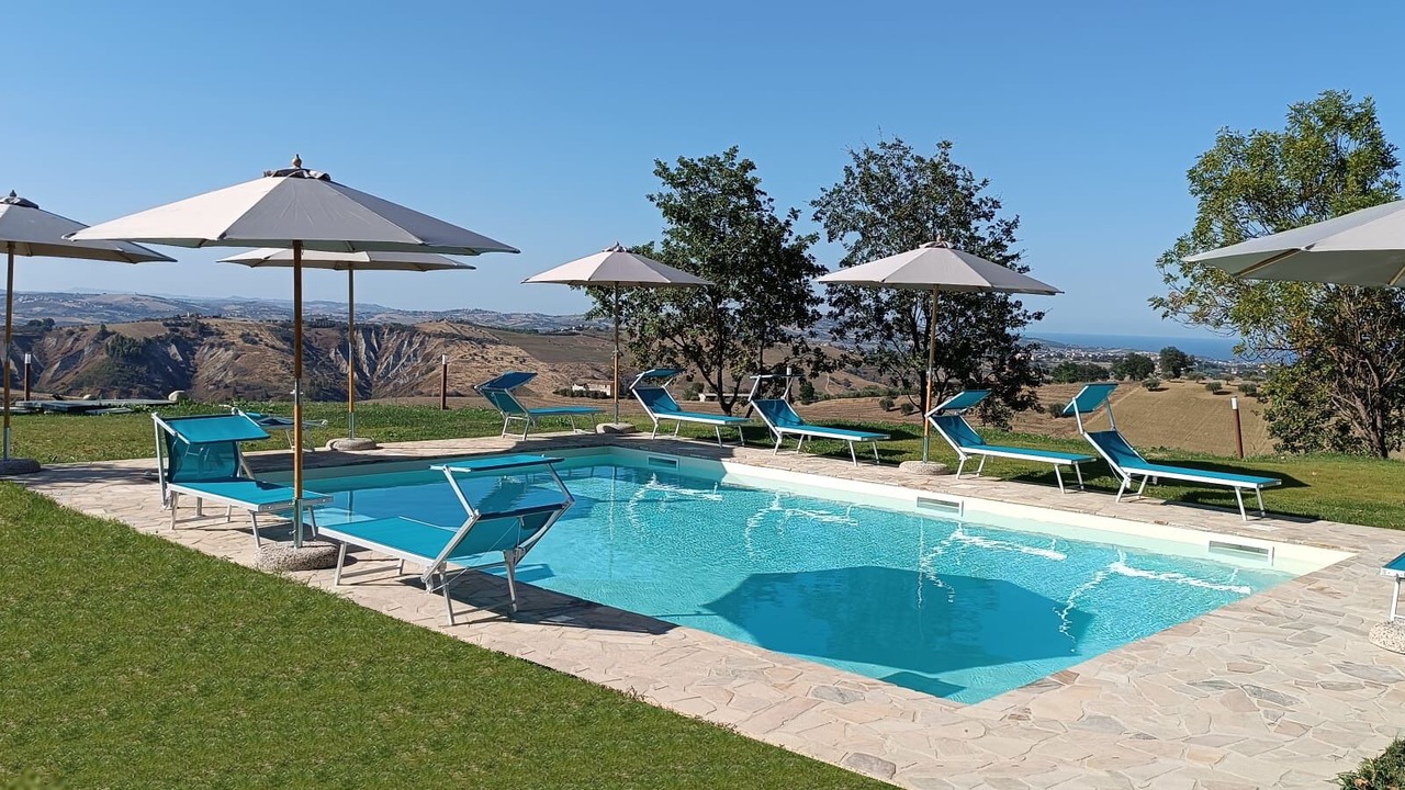 Photo of Outdoor in Atri