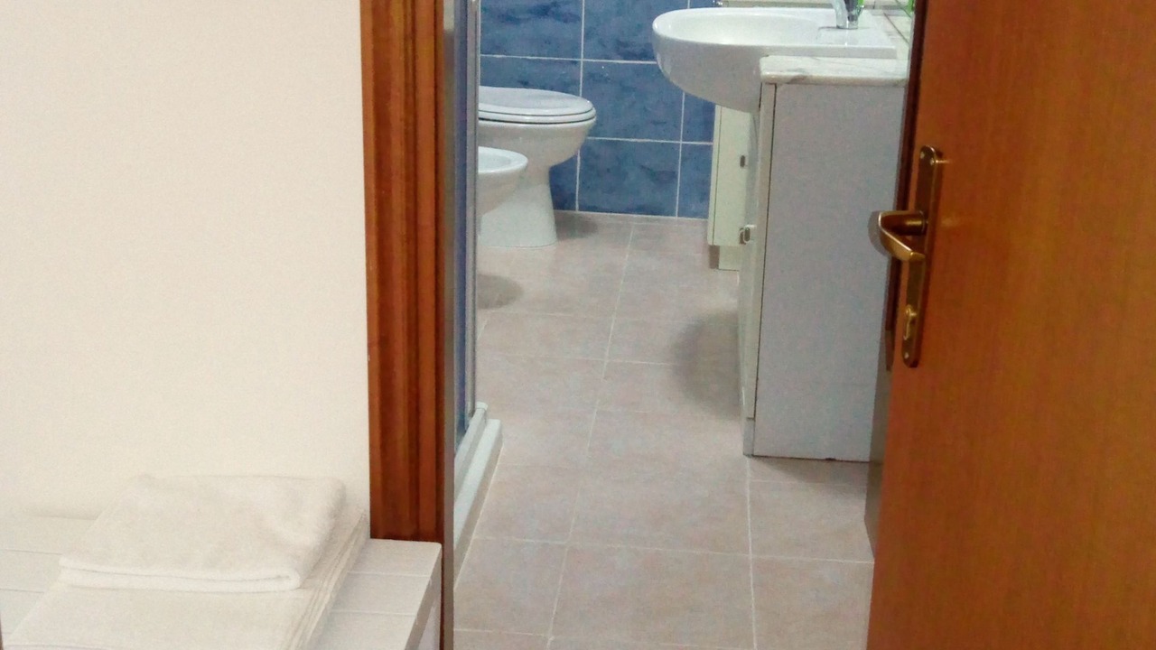 Photo of Bathroom in Aprilia