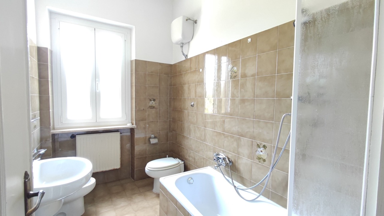Photo of Bathroom in Scandriglia