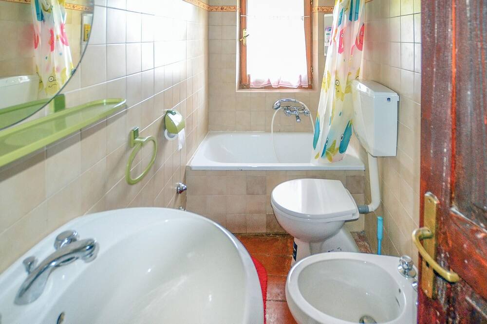 Photo of Bathroom in Borgo Pace