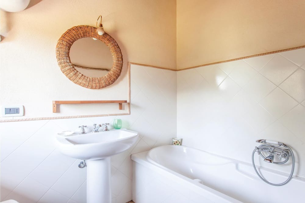 Photo of Bathroom in Poggio
