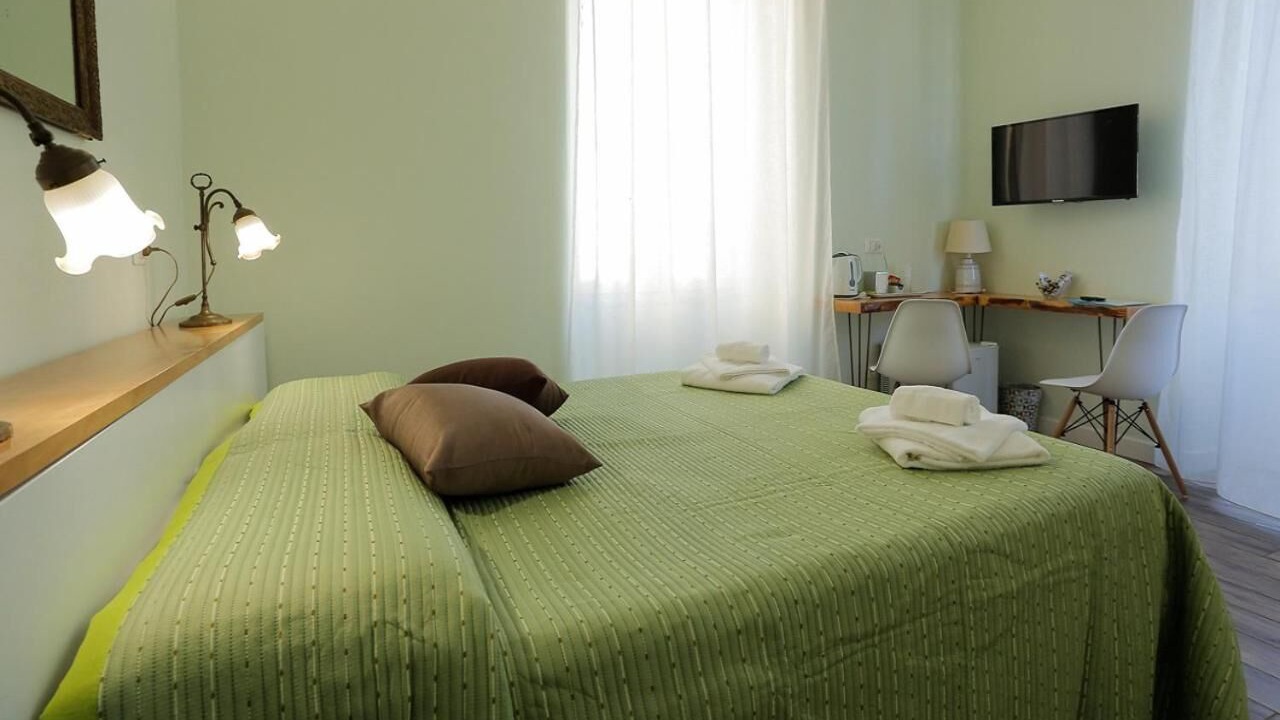 Photo of Bedroom in La Spezia Historic Centre