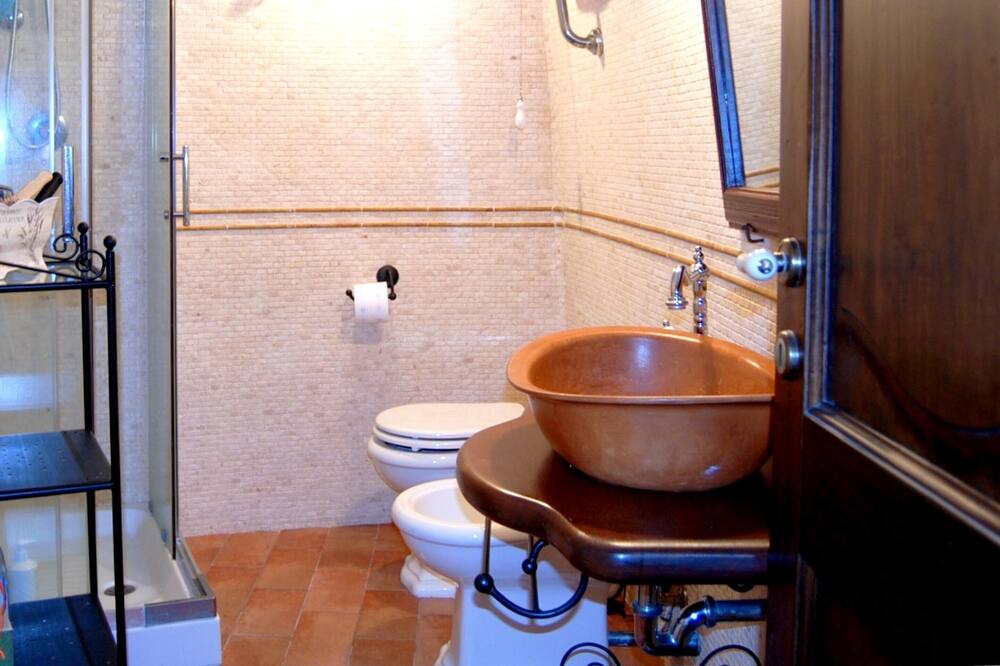Photo of Bathroom in Vignanello