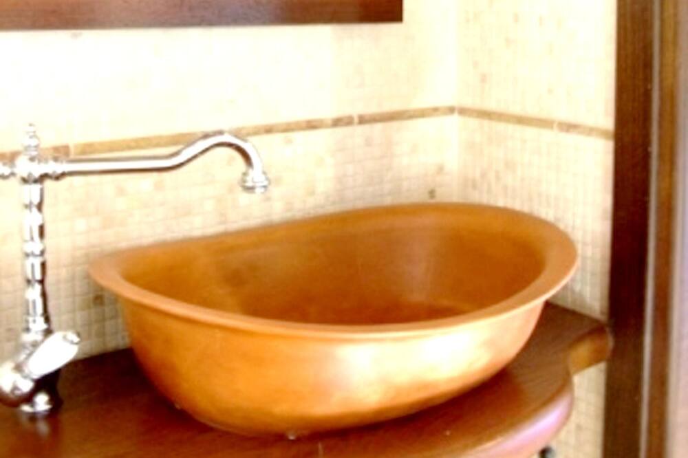Photo of Bathroom in Vignanello