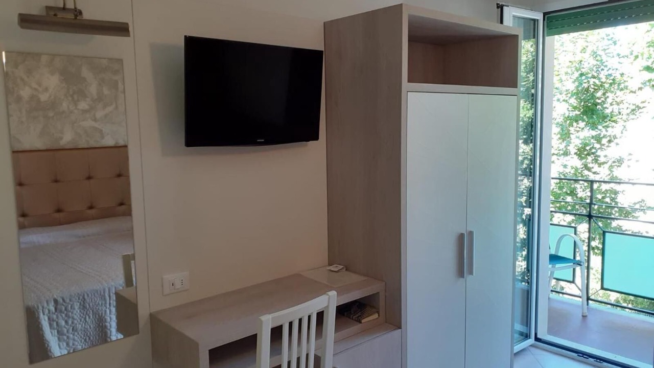 Photo of Bedroom in Cesenatico