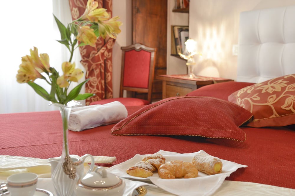Photo of Bedroom in Cortona Old Town
